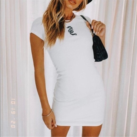 Princess Polly White Dragon Ribbon Scoop Neck Tee Dress Size 4 - Picture 1 of 5